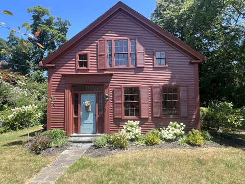 82 Main Street, Orleans, MA 02653