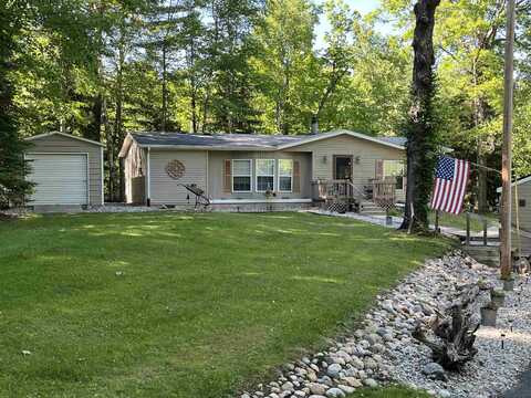 5116 Evergreen, Alger, MI 48610