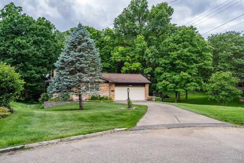 5585 Silverpoint Drive, Green, OH 45247