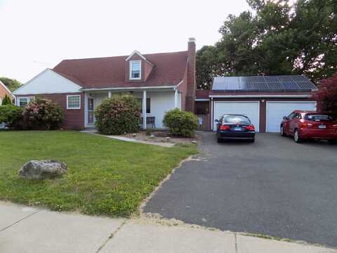 92 Crown Street, Bristol, CT 06010