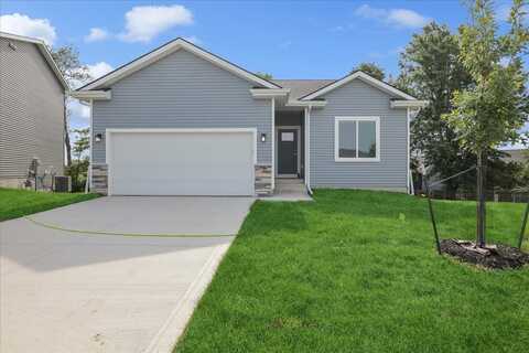 1706 Willow Court, Norwalk, IA 50211