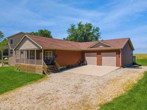 5365 Longhorn Trail, Melrose, IA 52569