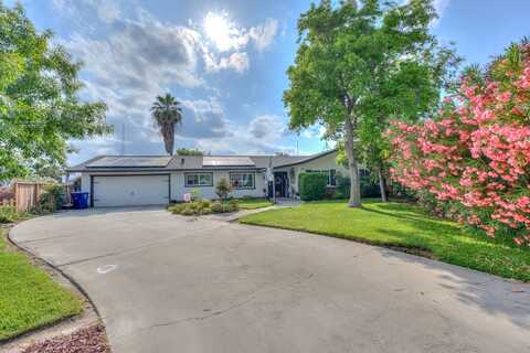 6160 Fairless Avenue S, Tranquillity, CA 93668