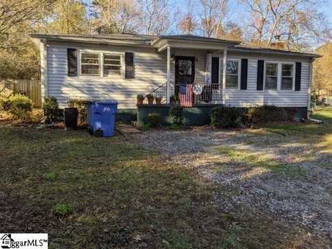 307 Piedmont Avenue, Taylors, SC 29687