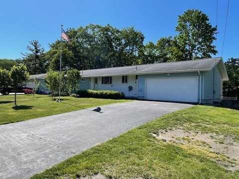 1337 W Norton Avenue, Norton Shores, MI 49441