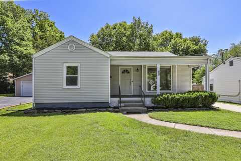 860 South Rogers Avenue, Springfield, MO 65804