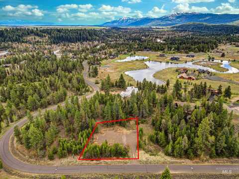 114 Fawnlilly Dr, McCall, ID 83638