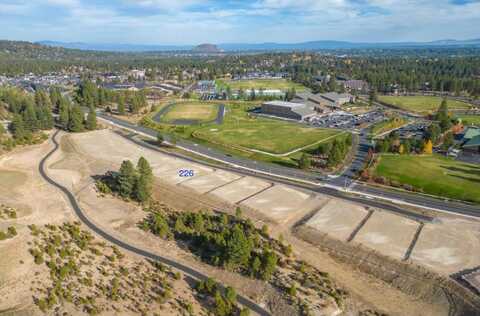 3138 NW Crossing Drive, Bend, OR 97703