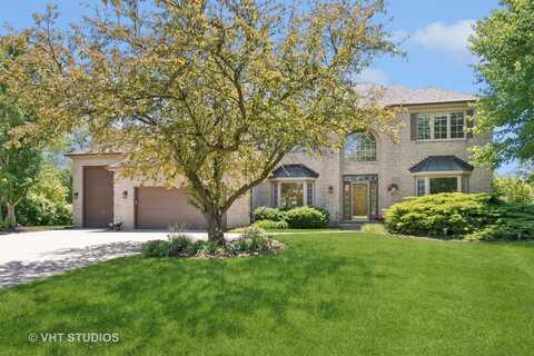 24365 Woodhall Court, Naperville, IL 60564