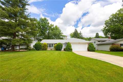 26668 Sudbury Drive, North Olmsted, OH 44070