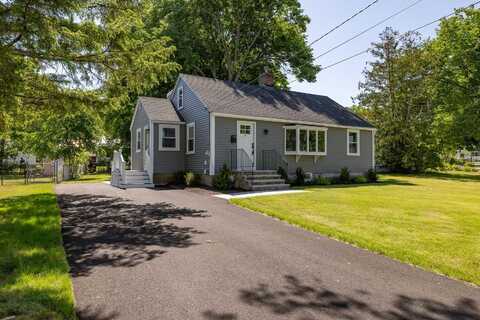 4 Schurman Avenue, Portsmouth, NH 03801