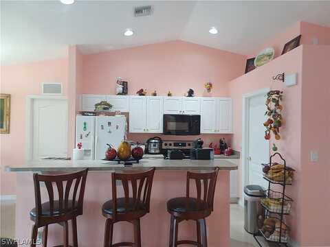 16Th, CAPE CORAL, FL 33993