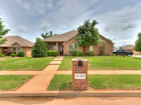11128 SW 41st Place, Mustang, OK 73064