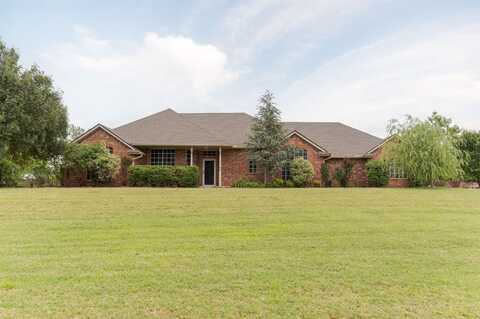 7901 Scotch Lane, Tuttle, OK 73089