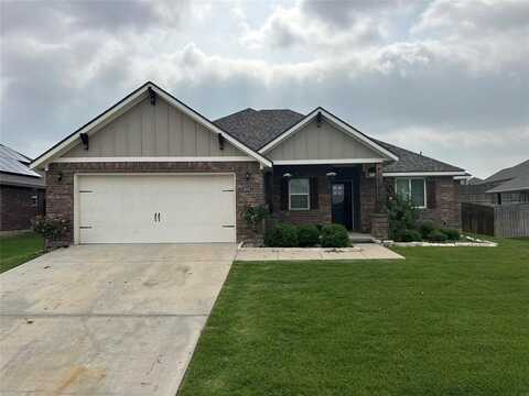 4013 Bridle Path Lane, Sanger, TX 76266