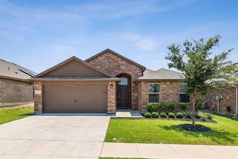509 Houndstooth Drive, Fort Worth, TX 76131