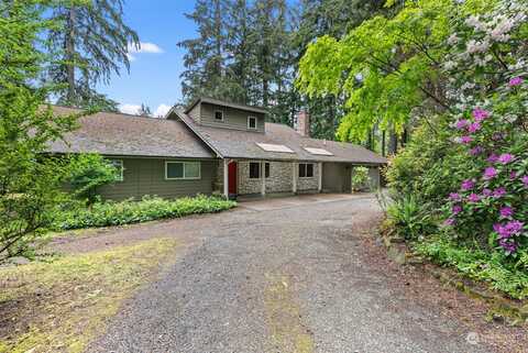 Manzanita, BAINBRIDGE ISLAND, WA 98110