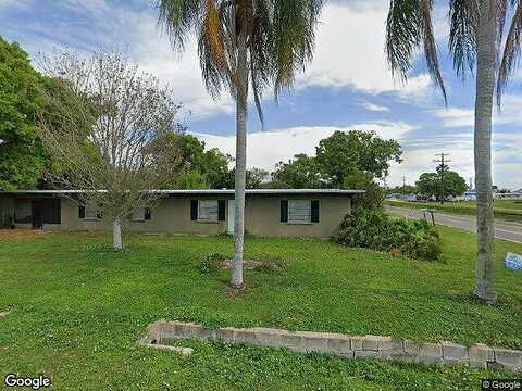 5Th, MOORE HAVEN, FL 33471