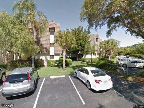 Spoonbill Ln, Naples, FL 34105