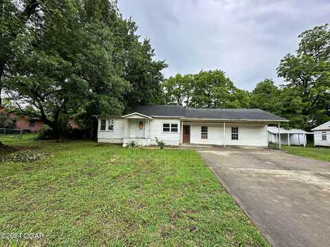 321 Pecan Street, Chetopa, KS 67336