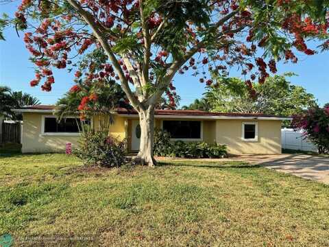 2624 NE 8th Ct, Pompano Beach, FL 33062