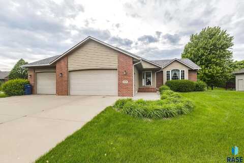 809 S Outlook Dr, Sioux Falls, SD 57106