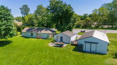 6433 N STATE Road, Davison, MI 48423