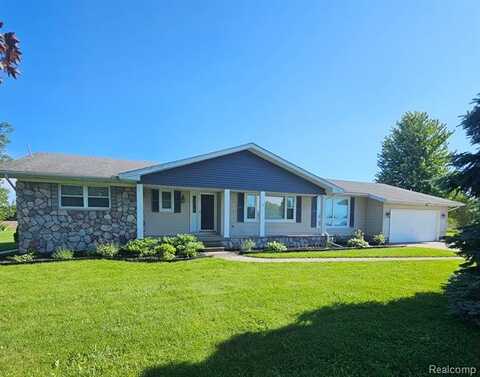 9233 SMITHS CREEK Road, Wales, MI 48027