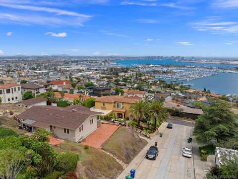 3226 Lucinda St, San Diego, CA 92106