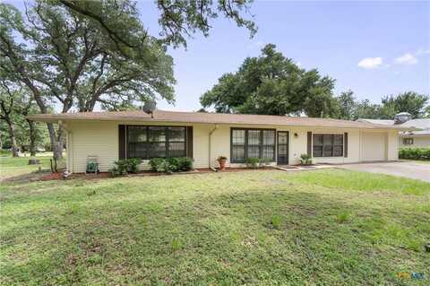 2102 Vogel Avenue, Rockdale, TX 76567