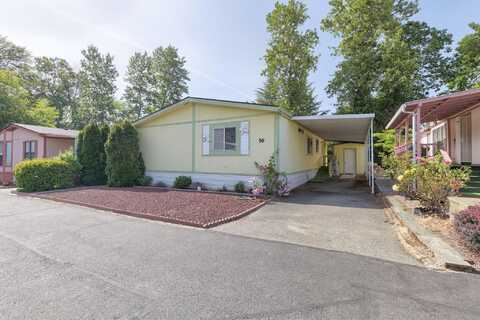 2325 NW Highland Avenue, Grants Pass, OR 97526