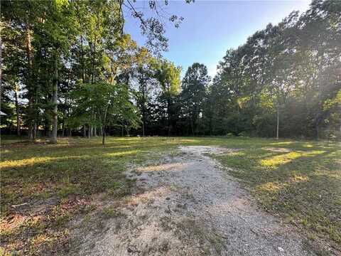 1305 Penny Road, High Point, NC 27265