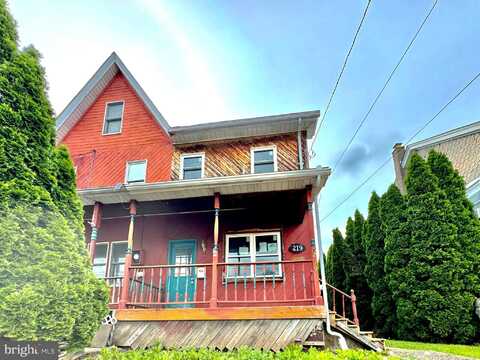219 E 6TH STREET, RED HILL, PA 18076