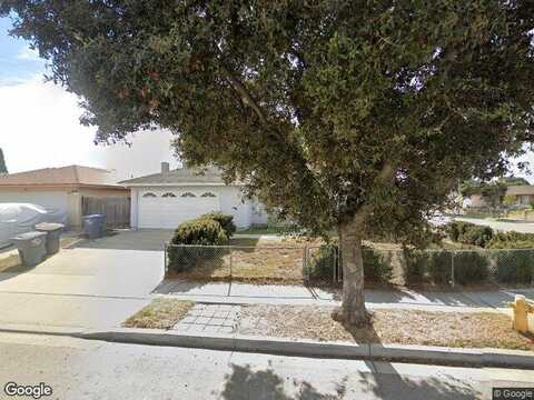 Ives, OXNARD, CA 93033