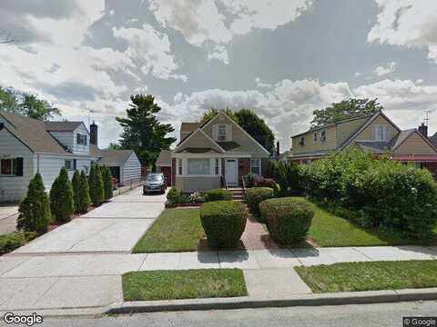 Village, ELMONT, NY 11003