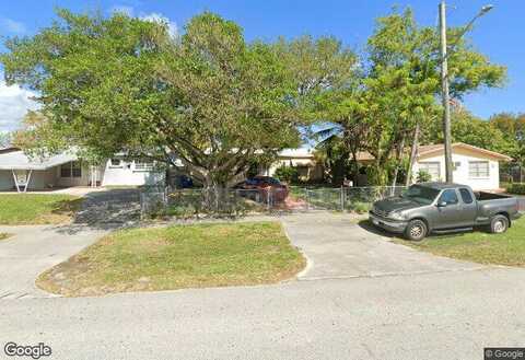 11Th, HALLANDALE BEACH, FL 33009