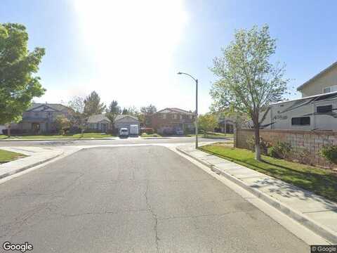 Avenue K7, LANCASTER, CA 93536