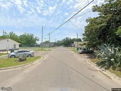 Ave, GULFPORT, MS 39501