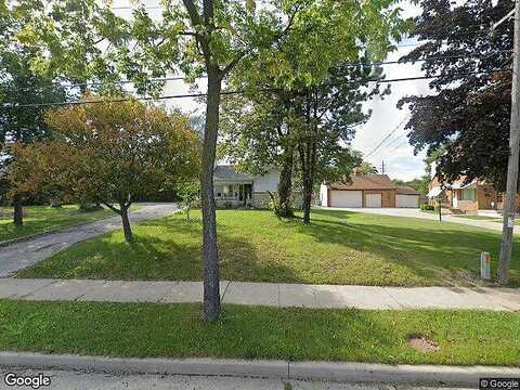 91St, MILWAUKEE, WI 53225