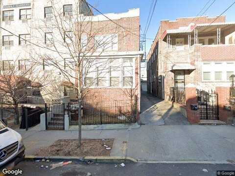 229Th, BRONX, NY 10466