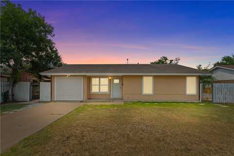 1208 W 2nd Street, Alice, TX 78332