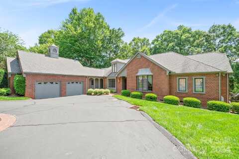 291 44th Ave Circle NW, Hickory, NC 28601