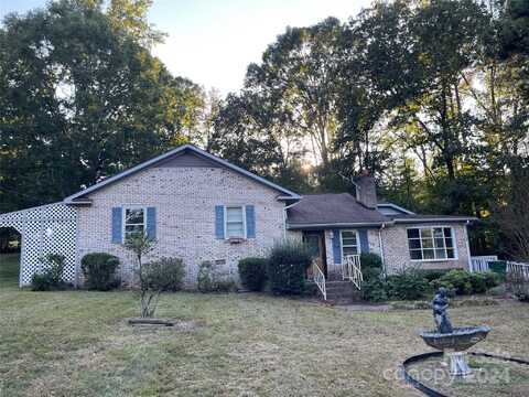 559 Acorn Acres Road, Norwood, NC 28128