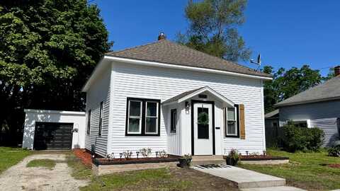 607 New William Street, Ludington, MI 49431