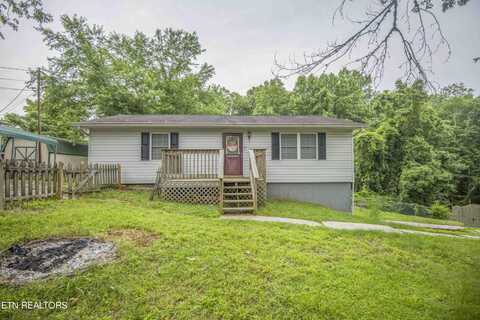 227 Jackson Drive, Harriman, TN 37748