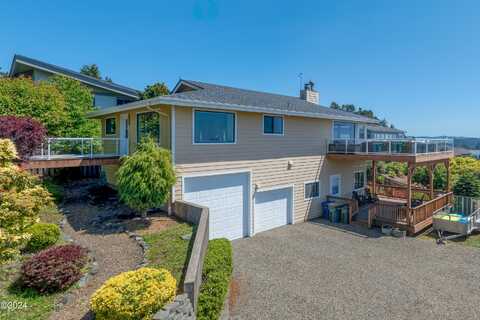 1056 SE 1st, Newport, OR 97365