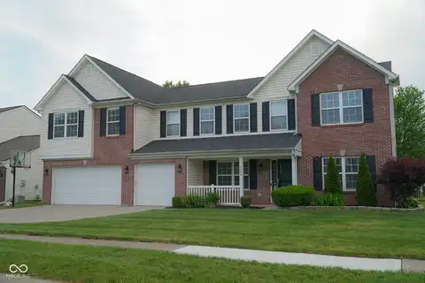 6546 Yorkshire Circle, Zionsville, IN 46077