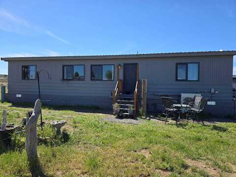 56880 Snowflake Road, Christmas Valley, OR 97641