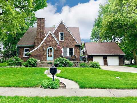416 S Independence Street, Monticello, IL 61856