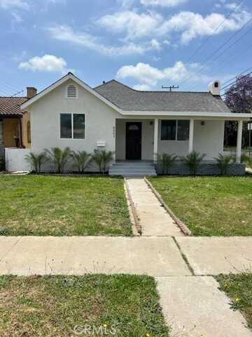 8901 S St Andrews Place, Los Angeles, CA 90047